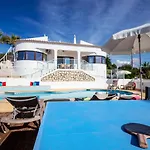 Villa Saint John By Algarve Vacation Albufeira